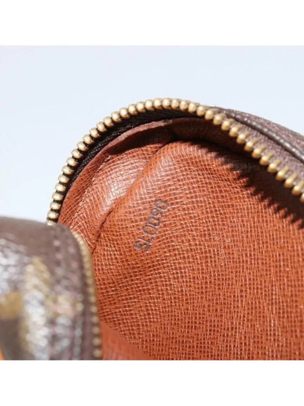 Louis Vuitton pre owned